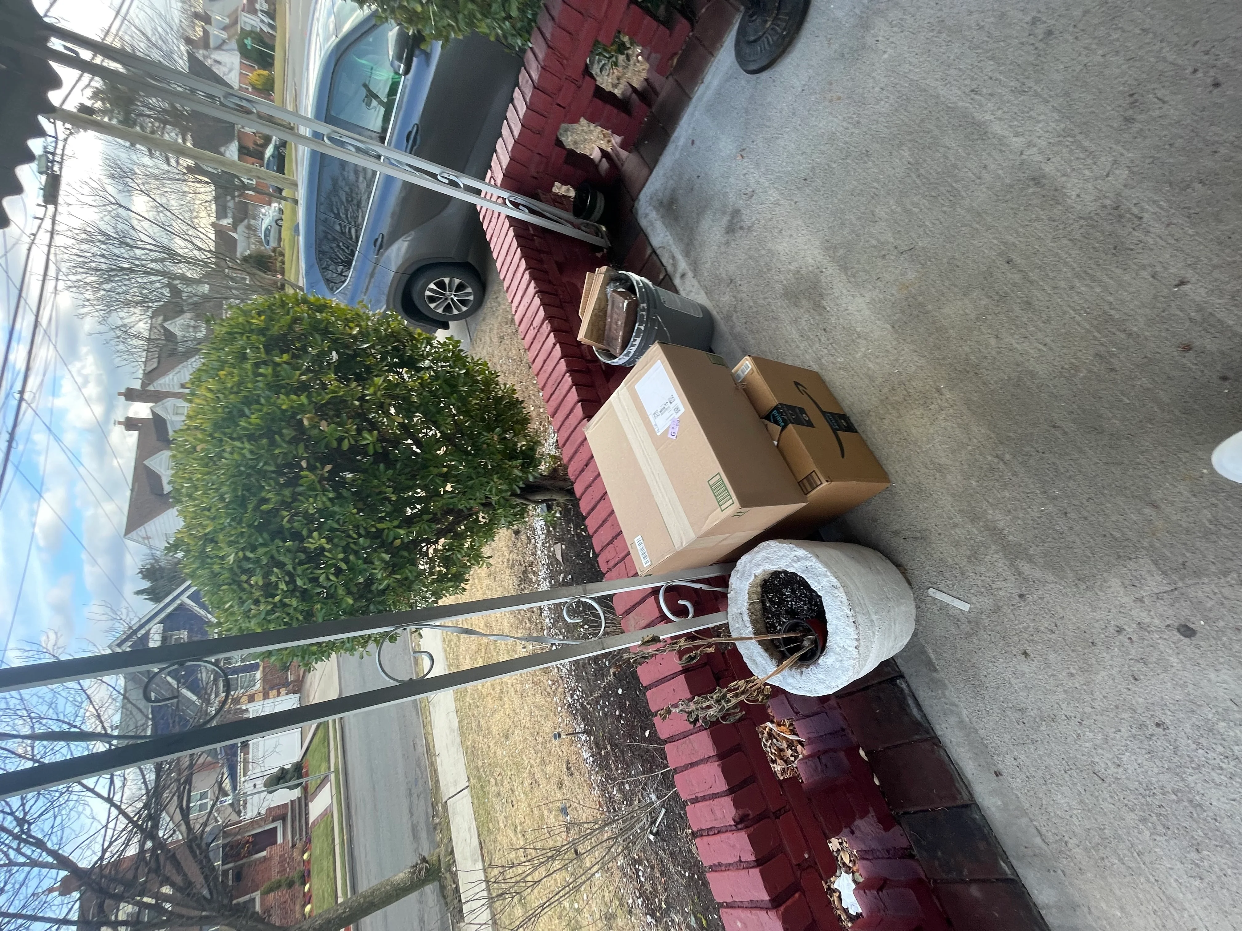 Kamen Riders vs Granutes - Zaire, an inventor has built a driver that allows him to transform into a kamen rider to become a superhero, however there are an evil alien race called Granutes who are eating humans